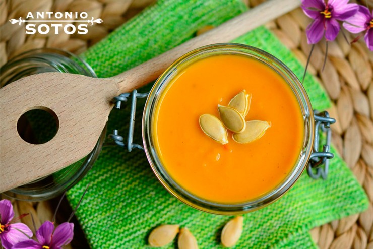 Crema de Zanahoria al Azafrán, ¿Le ponemos un toque cítrico?