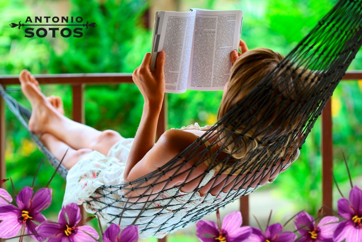 5 books on saffron that you won't soon forget