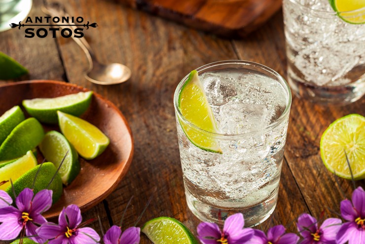 Saffron Gin Tonic or how to make this gin amazing